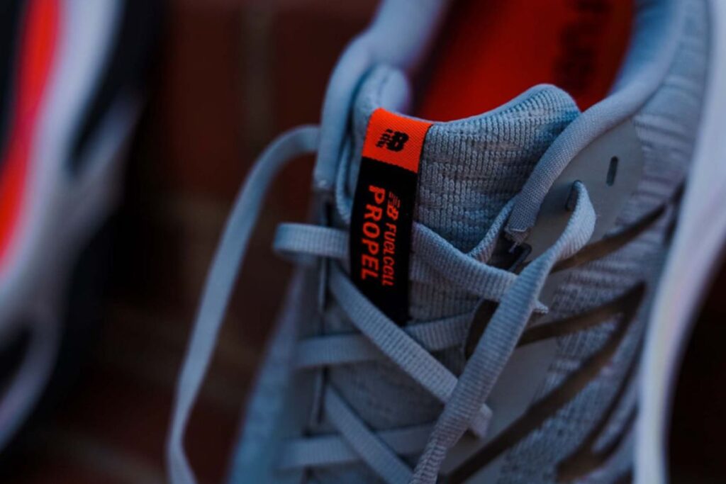 new balance fuelcell propel 4 (5)