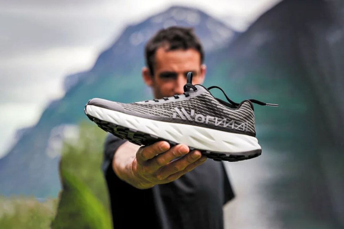Quelle est la marque de running lancée par Kilian Jornet ?  marque kilian jornet