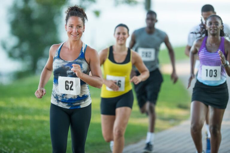 Passer sous les 30 minutes au 5 km après 60 ans : est-ce encore possible ?