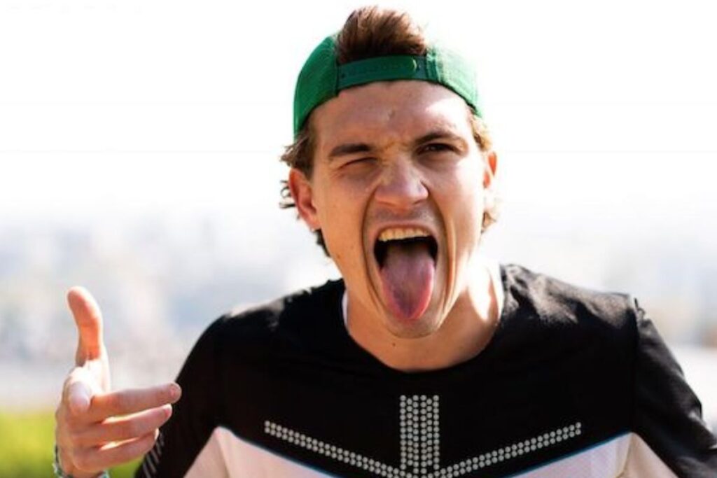 casquette verte mariage (2)