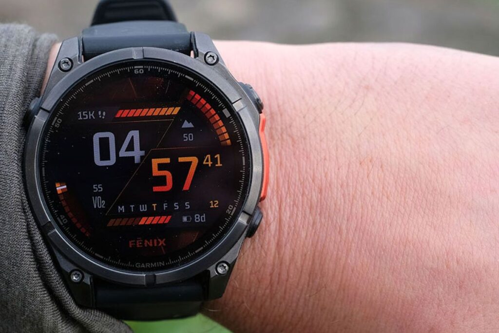 fenix 8 vs forerunner 965 (5)