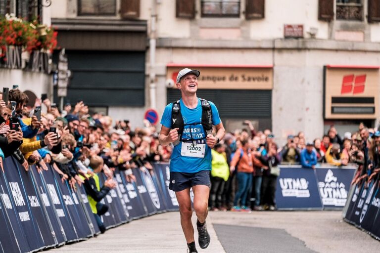 Record historique : Simon Paccard boucle la traversée des Aravis en moins de 9h et change le trail français à jamais