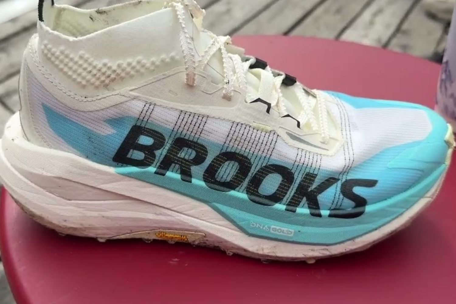 brooks cascadia elite