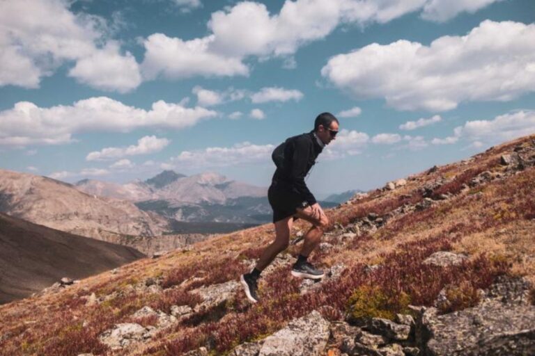 States of Elevation en direct jour 2 et 3 : 121 km et 6000m D+ pour Kilian Jornet