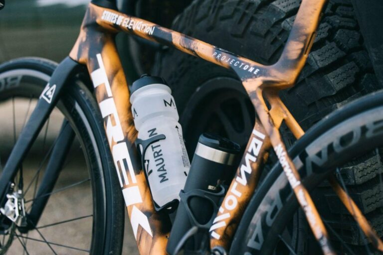 Quel est le vélo utilisé par Kilian Jornet sur States of Elevation ?