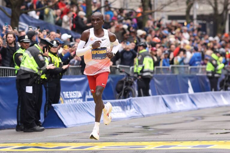 Coros Pace 4 : La montre utilisée par Eliud Kipchoge