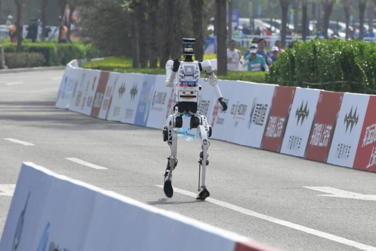 record du monde semi marathon robot (2)