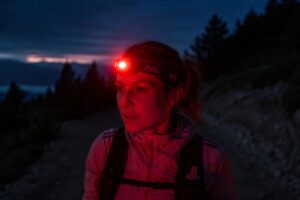 lampe frontale trail lumiere rouge (5)