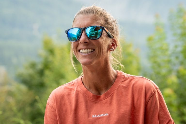 Les explications de Courtney Dauwalter après son abandon sur l’UTMB 2026