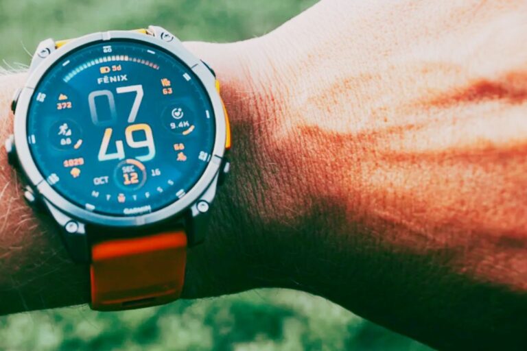 Garmin Fenix 9 vs Fenix 8 : Faut-il vraiment attendre son arrivée ?