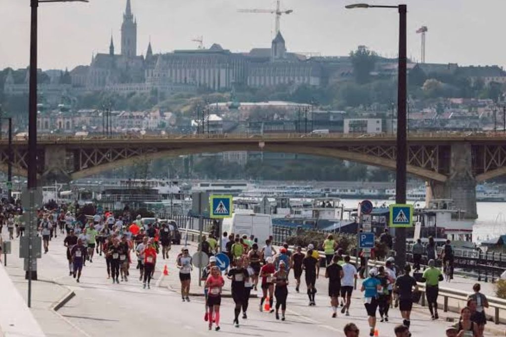 marathon budapest 2026 live (2)
