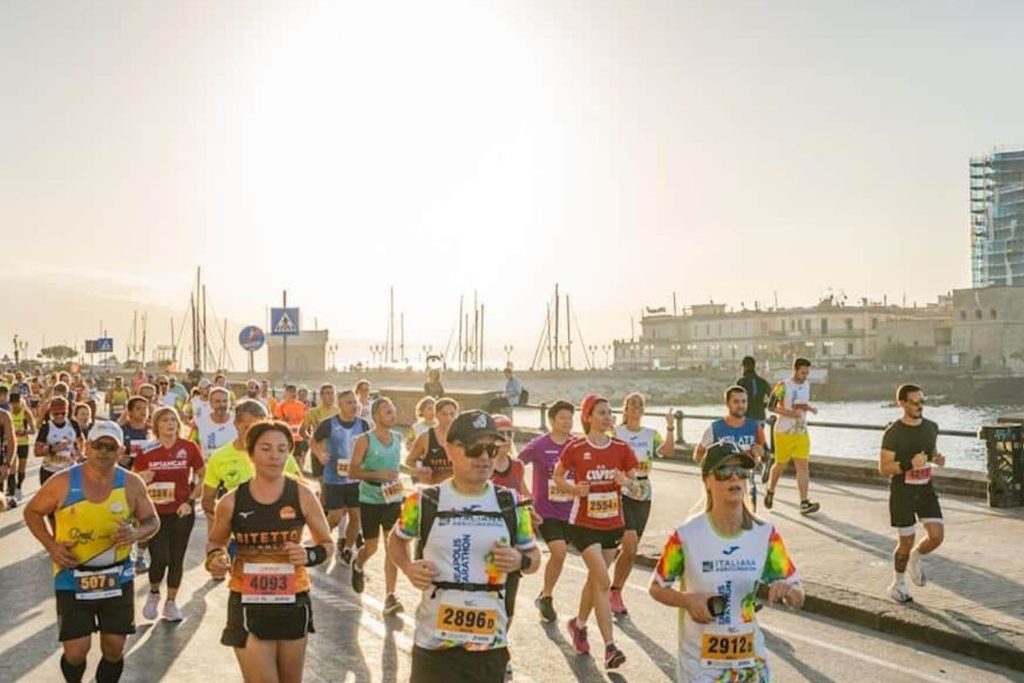 marathon naples 2026 live (1)