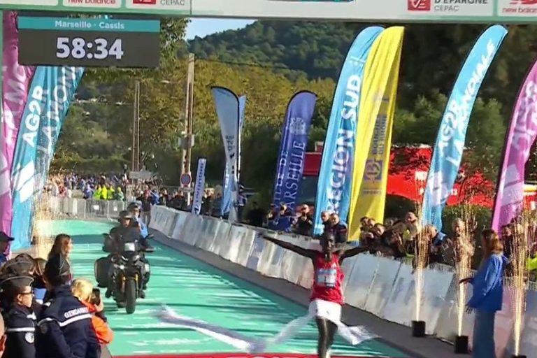 Marseille-Cassis 2026 : Kiprop Kimutai s’impose et bat le record de l’épreuve