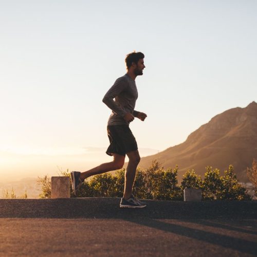 30 ans : Quel est le temps moyen sur 10km en 2025 ? 